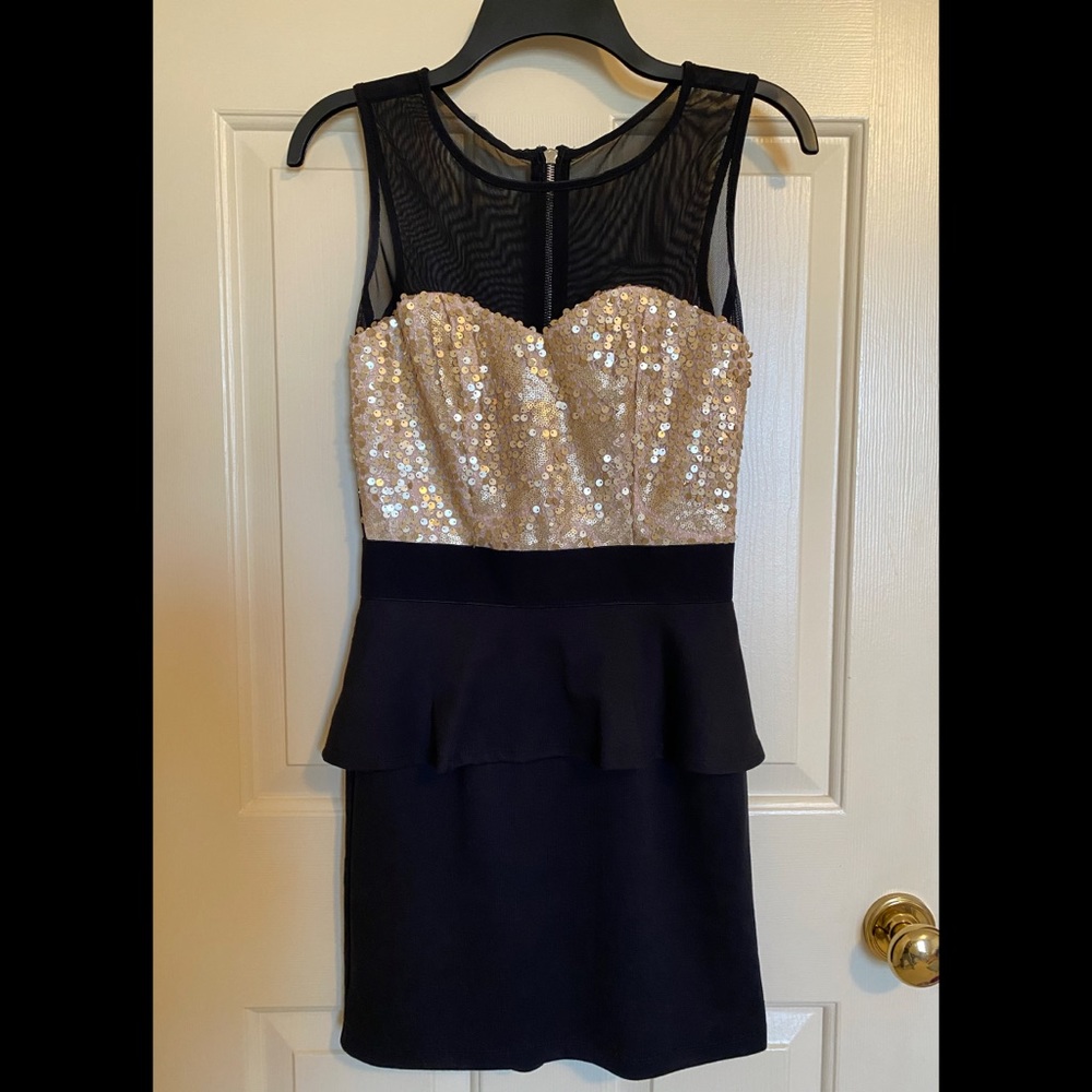 Black & gold Speechless peplum dress!